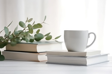 напиток из белой кружки на книге. генеративный контент - yliv