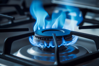 Голубая газовая плита на кухне. Внутренняя энергетика. Генерировать искусственный интеллект - yliv