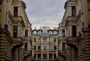 Вид на жилой дом. Санкт-Петербург - MikeBrogovich