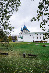 вид на музейный комплекс кремля и кафедральный собор рождества пресвятой богородицы - KirillK