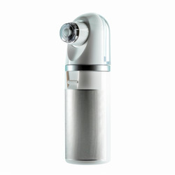 Electric vacuum pore cleanser enhancing skin cleansing routine, promoting healthy, radiant complexion - yliv