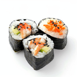 вкусные суши-роллы с креветками, украшенные семенами кунжута на белом фоне - yliv