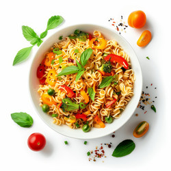 вкусный салат из пасты фузилли со свежими овощами и зеленью, приготовленный сверху - yliv