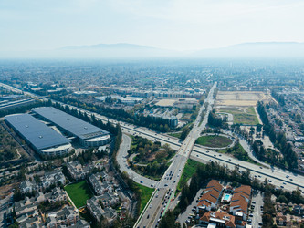 Купертино, Калифорния, США, мероприятие Apple в кампусе штаб-квартиры Apple Park. 9 сентября 2026 года - EOS_Canon