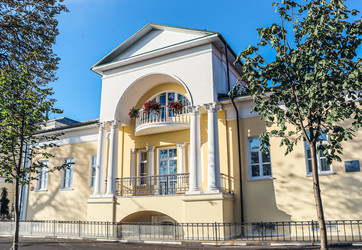 Музей имени В. Ю. Орлова на Волжской набережной Ярославля, Дом общества врачей, 2024 - Tatiana_Panova