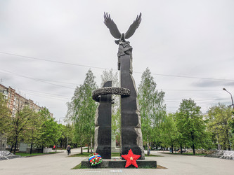 Мемориал Доблестным сынам Отечества на бульваре Славы, Челябинск, 2024 - Tatiana_Panova