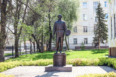 Памятник художник Михаил Нестеров, Уфа, Республика Башкортостан, Россия, 2025 - Tatiana_Panova
