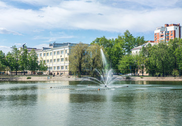 Озеро Солдатское в парке Ивана Якутова, Уфа, Республика Башкортостан, Россия, 2025 - Tatiana_Panova