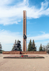 Мемориал А.М. Матросов, М.Х. Губайдуллин, вечный огонь в Парке Победы, Уфа, Республика Башкортостан, Россия, 2025 - Tatiana_Panova