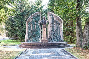 Памятник Людвигу Нобелю, Рыбинск, Ярославская область, Россия, 2024 - Tatiana_Panova