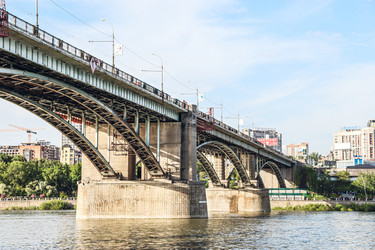 Октябрьский мост через реку Обь, Новосибирск, Россия, 2024 - Tatiana_Panova