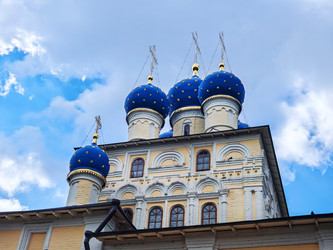 церковь казанской иконы божией матери в коломенском парке. москва, россия. 15 июня 2026 года - ElenGlush