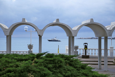 Краснодарский край , город Геленджик , Черноморское побережье, курорт, вид на набережную с моря - Nadya11