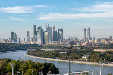 Московский международный деловой центр (ММДЦ) или "Москва-Сити". Панорамный вид на Москву с Воробьевых гор, Россия - kostya6969