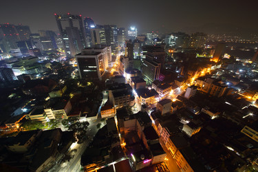 High and small apartment and business buildings on - paha_l