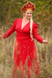 Pretty woman in red dress and traditional russian - paha_l