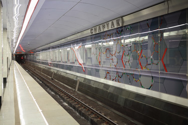 москва - 25 декабря 2014 года: открыта новая современная станция метро "спартак" - paha_l