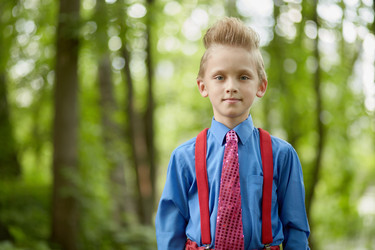Portrait of boy wearing red trousers with braces, - paha_l