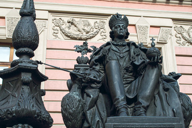 Памятник императору Павлу I в Михайловском замке, Санкт-Петербург, Россия - Tatiana_Panova