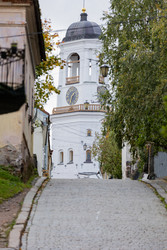 Россия. Выборг. Виды улиц старого города. Russia. Vyborg. Views of the old town streets - ffoto-graff