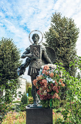 Памятник Феодор Стратилат у Богоявленского собора, Кострома, Костромская область, Россия, 2024 - Tatiana_Panova