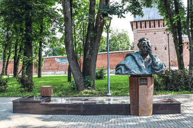 Памятник А.С. Пушкину в сквере Пушкина, Смоленск, Смоленская область, Россия - Tatiana_Panova
