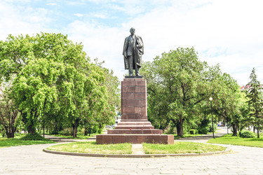Памятник В.И. Ленину в Ленинском сквере, Омск, Омская область, Россия - Tatiana_Panova