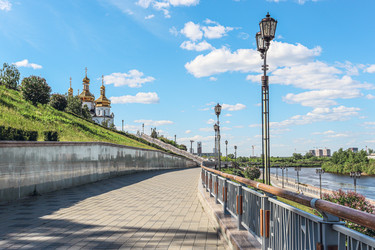 Набережная реки Туры в центральной части города, Тюмень, Тюменская область, Россия, 2024 - Tatiana_Panova