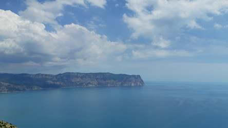 Панорама горный массив в море - LiyaDi