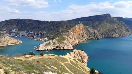 Бухта черного моря. Балаклава - LiyaDi