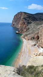 Пляж, морской берег в горах - LiyaDi