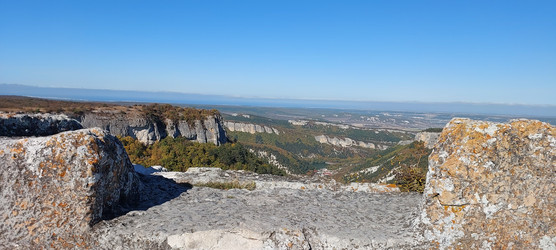 Скальная панорама на горы - LiyaDi