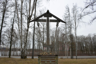 памятный соловецкий деревянный придорожный крест - Andrew_Swarga