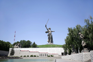 «Родина-мать зовет!» Композиционный центр мемориального ансамбля "Героям Сталинградской битвы" - Lisa77